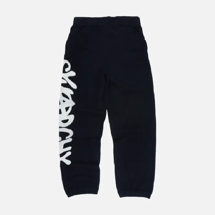 Discover the Syna World Cashmere Jogger Trousers – Black at Syna World. We craft this unique design using high-quality materials.