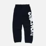 Discover the Syna World Cashmere Jogger Trousers – Black at Syna World. We craft this unique design using high-quality materials.