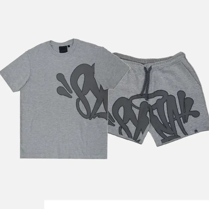 Discover the new Synaworld Syna Logo Grey Shorts Set from Syna Worlds. Fast delivery worldwide. We offer a quality guarantee.