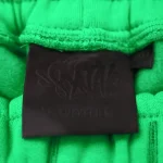 Discover the Synaworld ‘Syna Logo’ Green Hooded Top in our official shop. A comfortable, high-quality garment.
