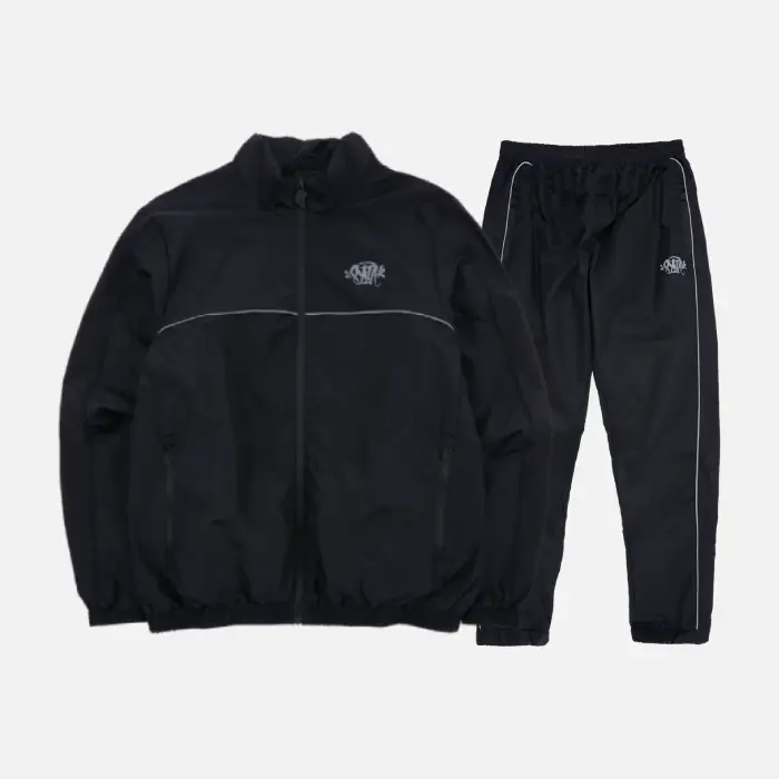 Syna World Black Tracksuit at a low price at Syna Worlds. Enjoy our extensive collection, with all sizes available.