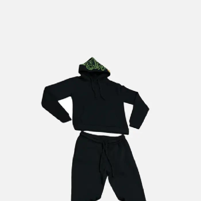 Discover the Syna Logo Tracksuit Black/Greenat Syna Worlds. Fast delivery worldwide and easy returns.