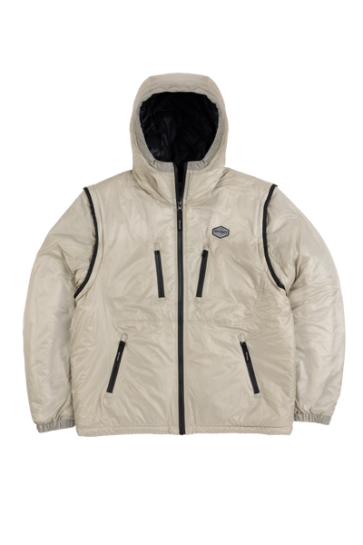 Discover the TRANSLUCENT INSULATED JACKET CREAM at Syna World. We have created this unique design using high-quality materials.
