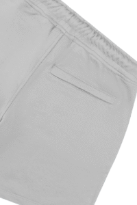 Discover the finished product: Syna World Shorts with Syna Logo Grey/Pink at Syna World. Fast worldwide delivery and hassle-free returns.