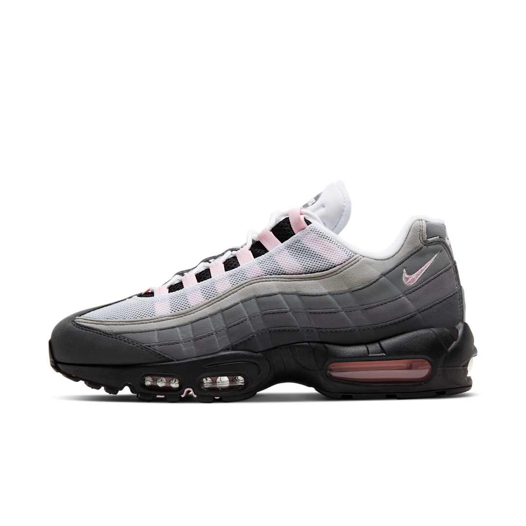 Nike Air Max 95 at a low price at Syna World. Browse our extensive collection, with all sizes available. Fast delivery.