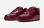 Syna World x Nike Now in stock at Syna World. Fashionable styles, easy returns and secure delivery.